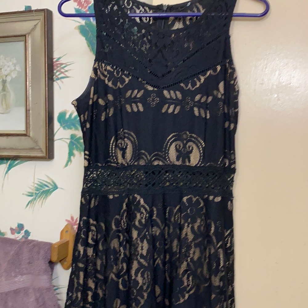 Women’s evening wear